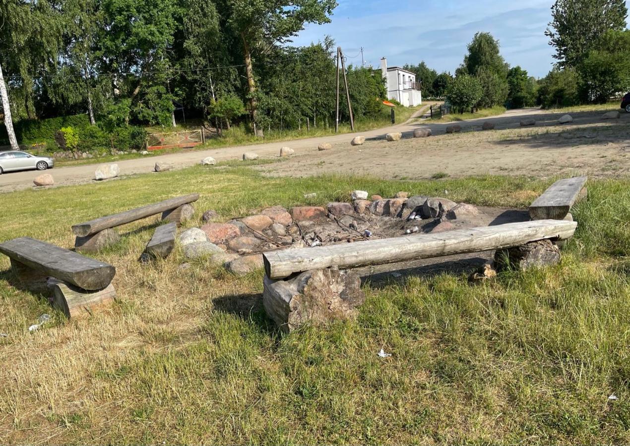 Domowy Zakatek Villa Tuchom Eksteriør billede