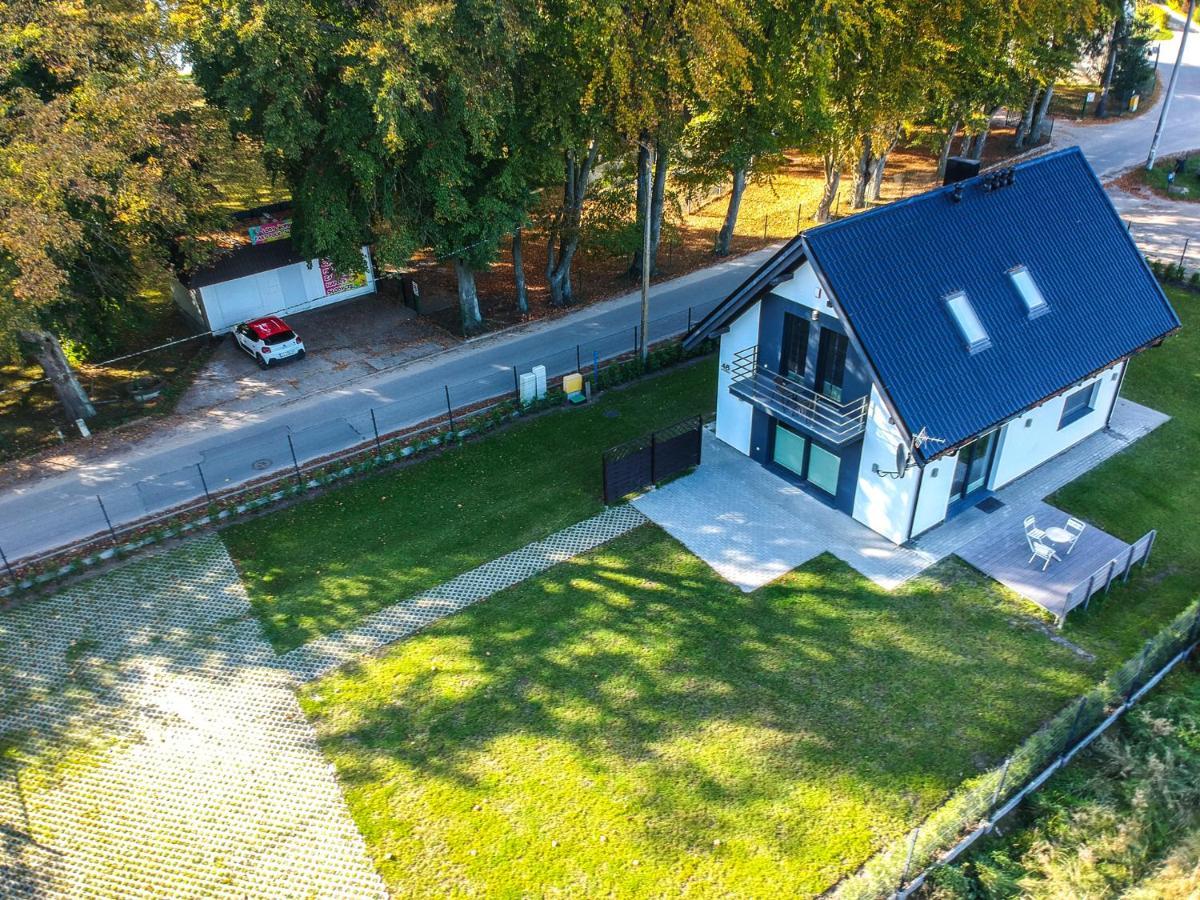 Domowy Zakatek Villa Tuchom Eksteriør billede