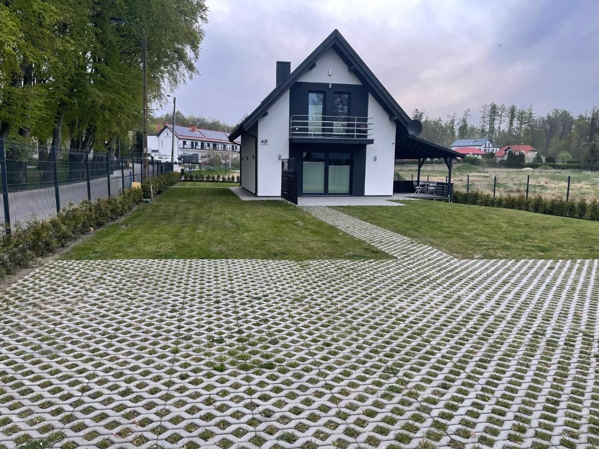 Domowy Zakatek Villa Tuchom Eksteriør billede