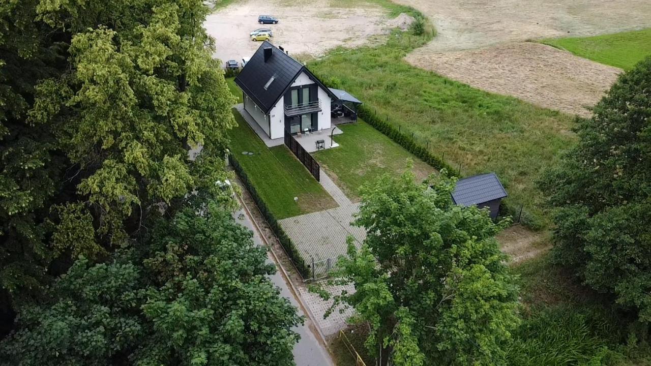 Domowy Zakatek Villa Tuchom Eksteriør billede