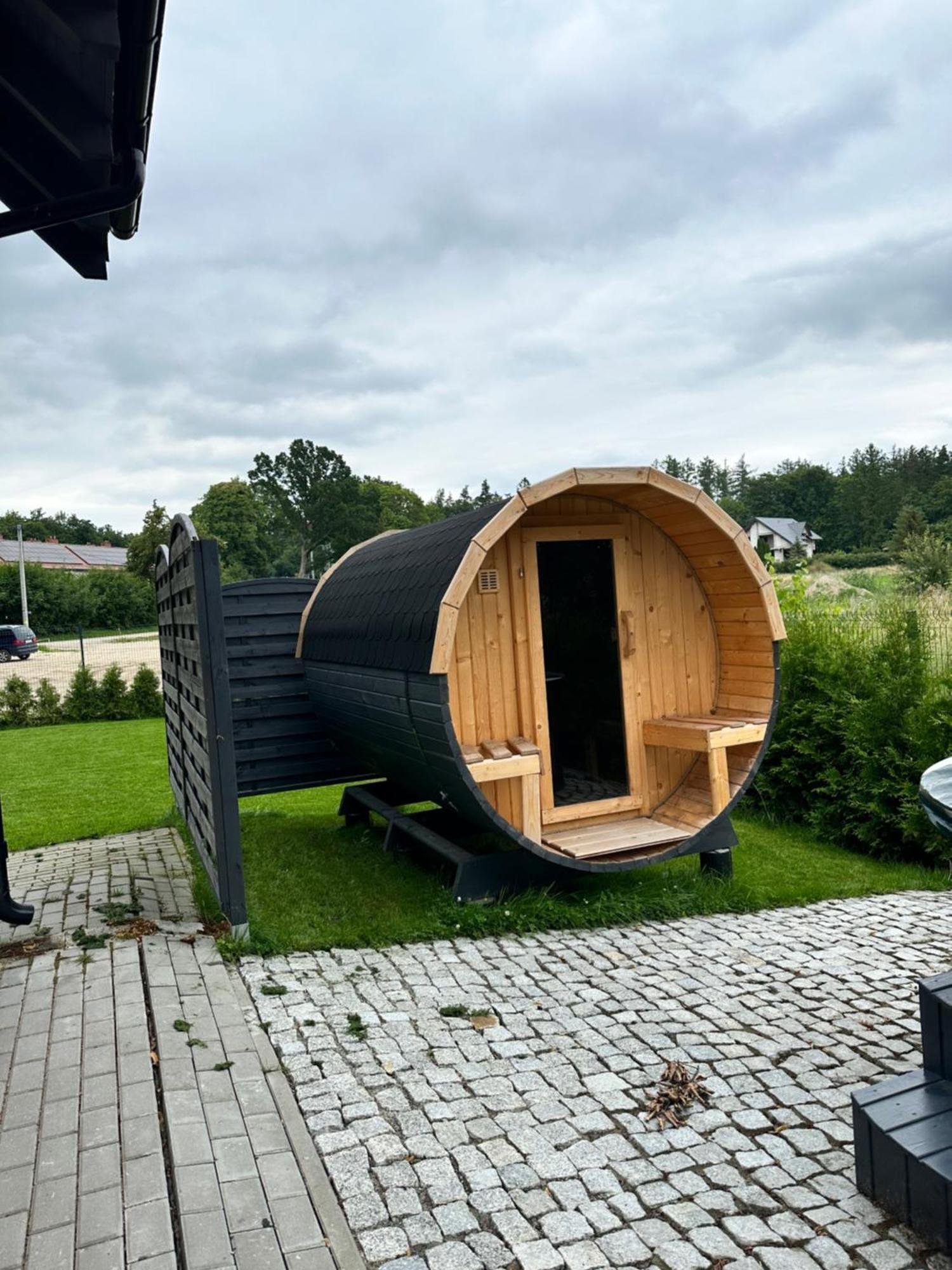 Domowy Zakatek Villa Tuchom Eksteriør billede